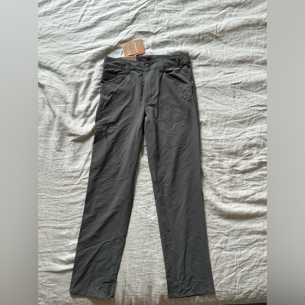 Patagonia Quandary Hiking Pants - Forge Grey - new with tags - 30/32